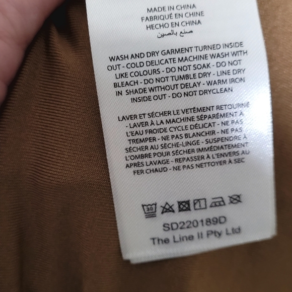 Elegant Brown Maxi Dress - Picture 8 of 10